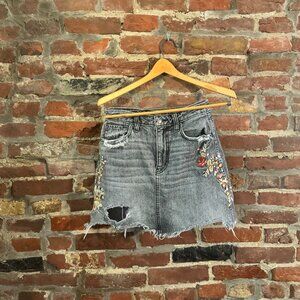 Abercrombie & Fitch Denim Black Mini Skirt Embroidered Flowers Fringed Hem